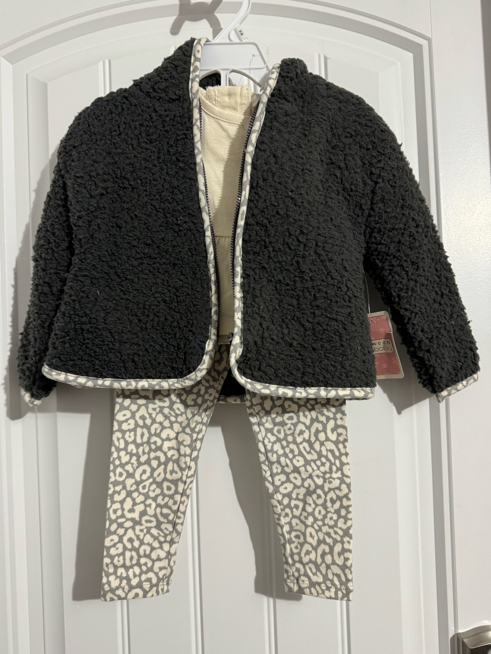 Adorable Btween size 12 mo gray cream 4 piece outfit pants shirt jacket headband